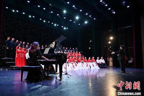 残疾成人合唱视频,残疾成人合唱团的音乐奇迹